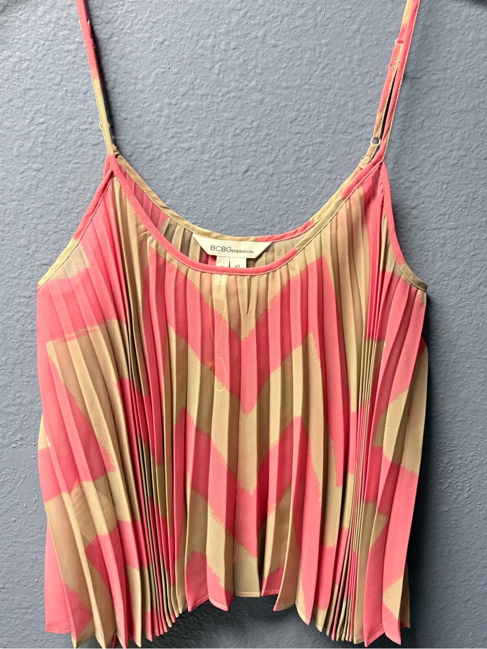 BCBGeneration Coral Pink and Tan Chevron Pleated Camisole